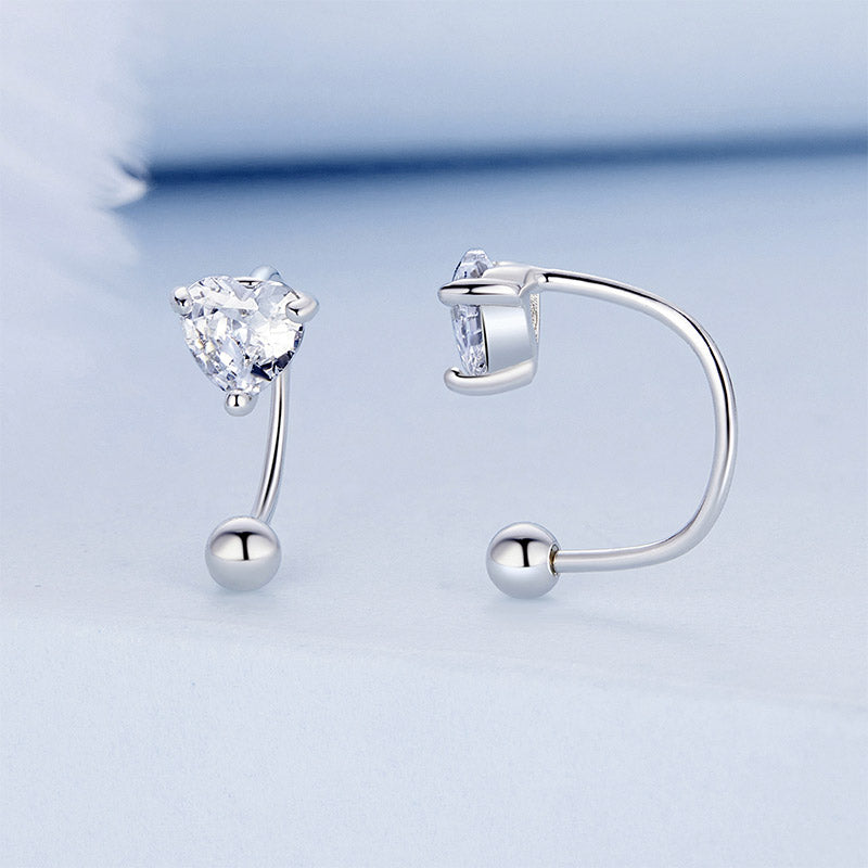 Gnoce Heart-shaped Threaded Earrings with Gemstones_2
