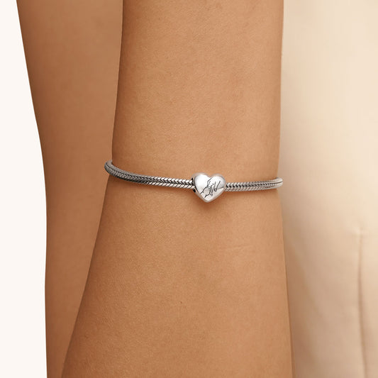 Gnoce "I Love You" Adult-Child Holding Hands Charm_5