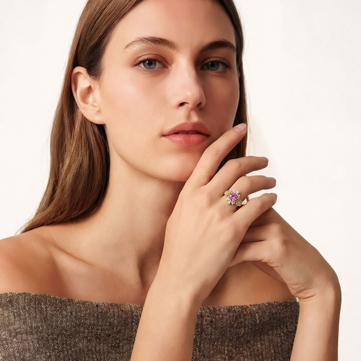 Gnoce Nature-Inspired Rose Round-Cut Engagement Ring_3