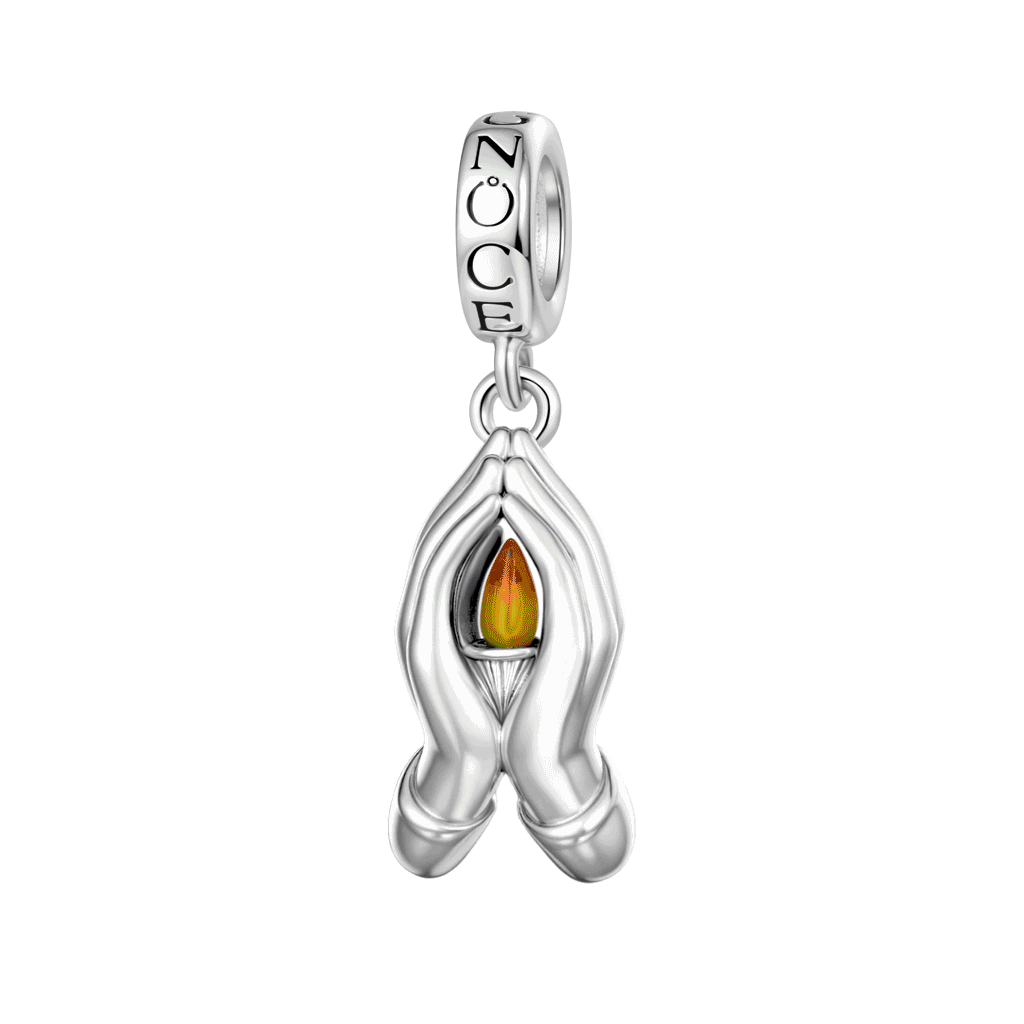 Gnoce Holding Fire In Both Hands Charm Platinum-plated Silver Blend_2